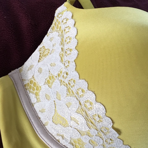 Bra - Picture 3 of 4